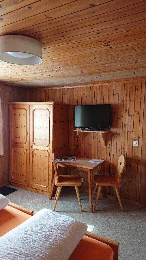Gasthof Surselva Бріґельс Екстер'єр фото